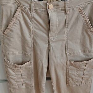DEMOCRACY "Ab" technology Cotton/ Lycra Cargo  -  Tan/ Khaki - size 4